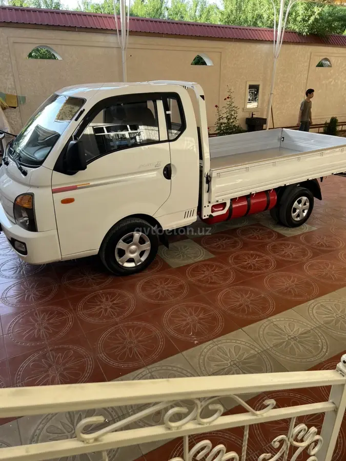 Hyundai Porter