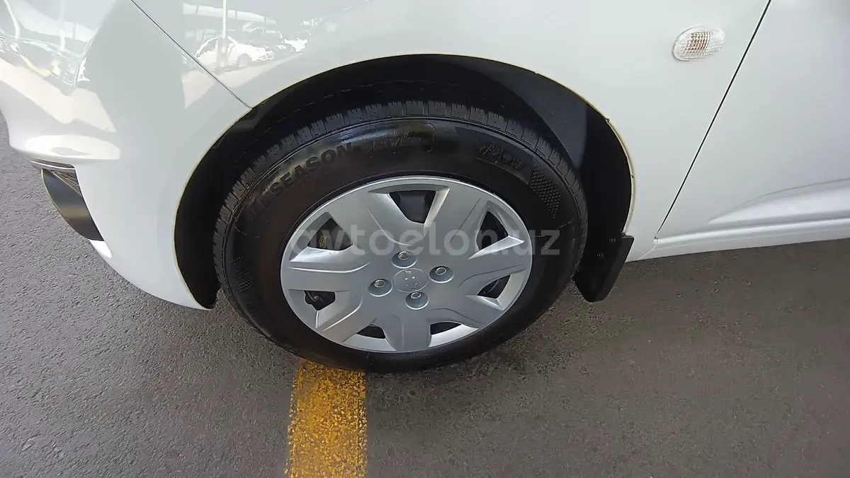 Chevrolet Spark,  4 позиция