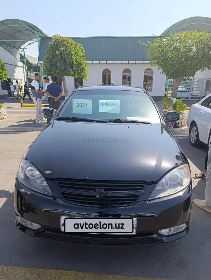 Chevrolet Gentra,  3 позиция