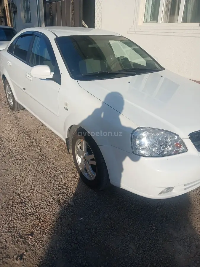Chevrolet Lacetti,  2 позиция