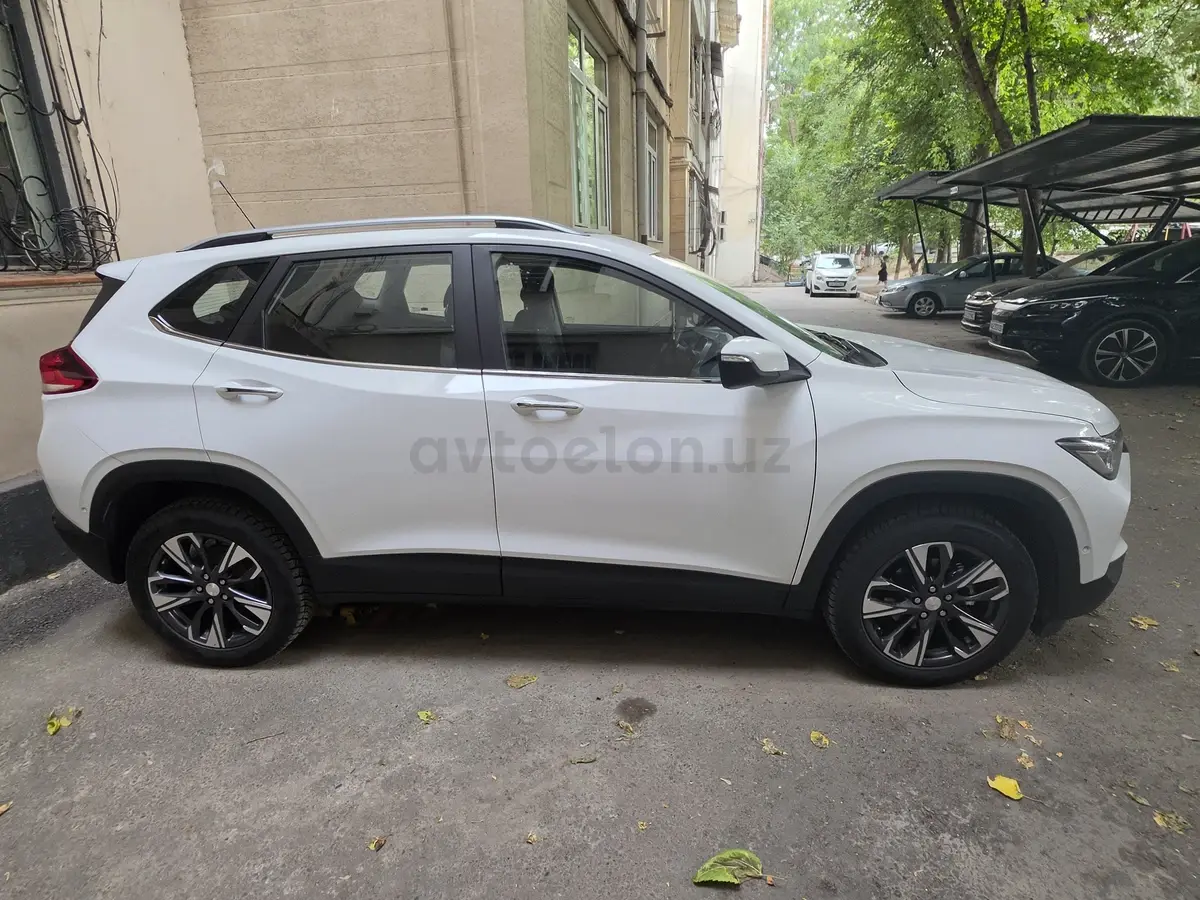 Chevrolet Tracker 2