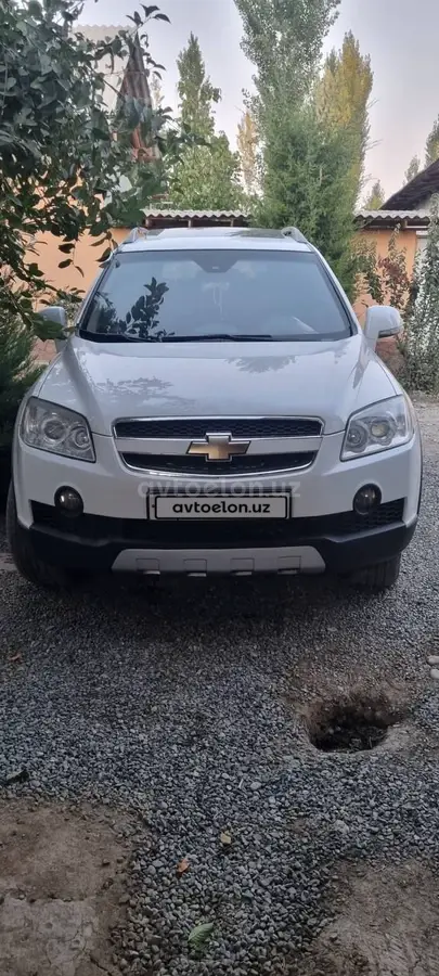 Chevrolet Captiva,  1 позиция