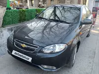 Мокрый асфальт Chevrolet Gentra, 1 позиция Газ-бензин 2018 года, КПП Механика, в Ташкент за 7 150 y.e. id7117693