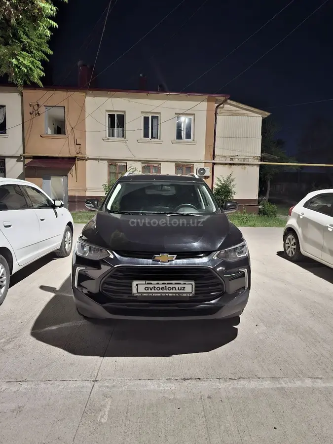 Chevrolet Tracker,  2 позиция