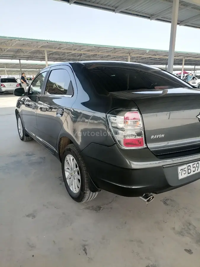 Chevrolet Cobalt,  2 позиция
