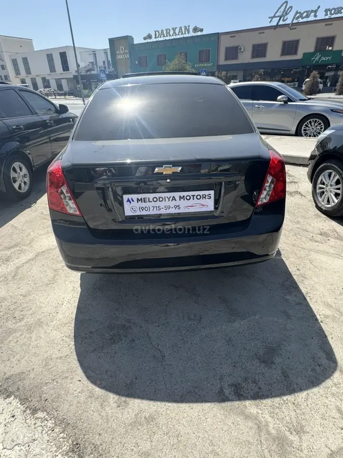 Chevrolet Lacetti,  3 позиция