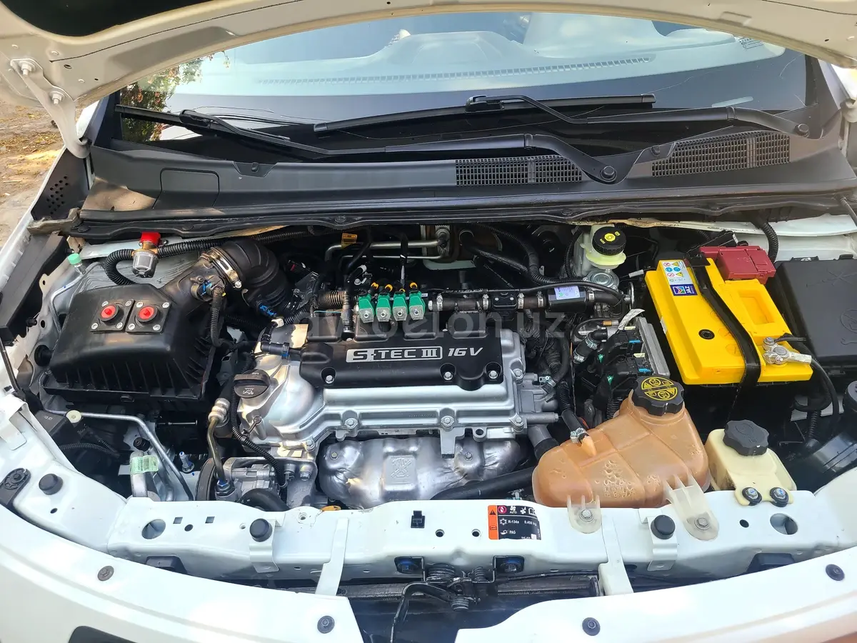 Chevrolet Cobalt,  2 позиция