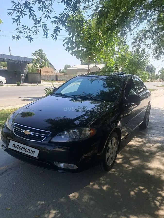 Chevrolet Gentra,  3 позиция