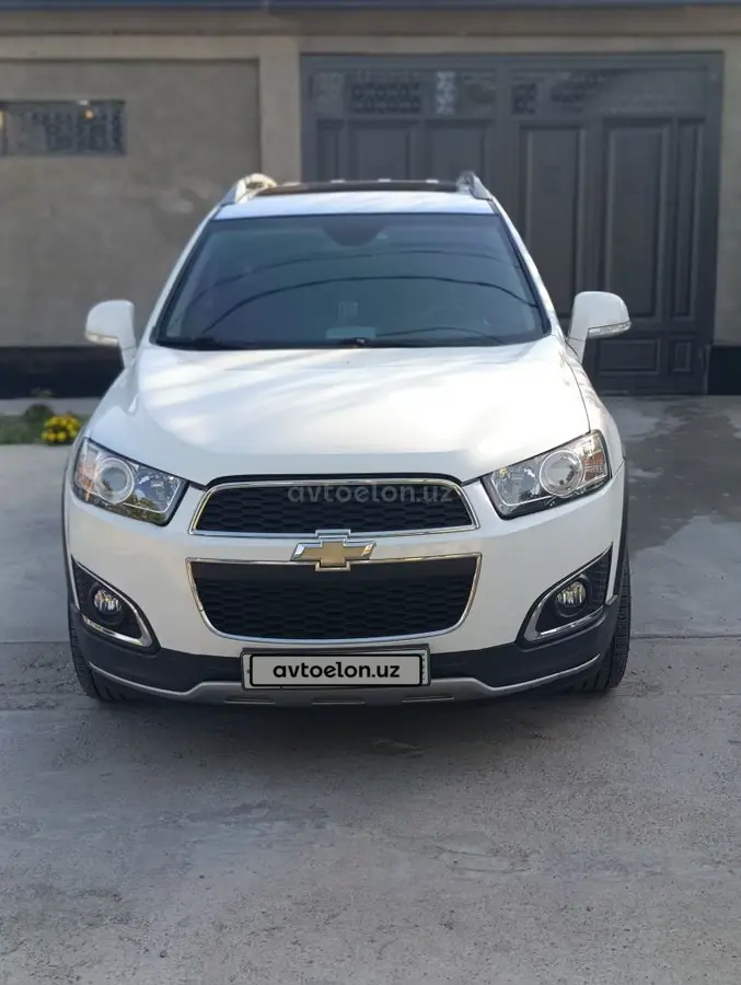 Chevrolet Captiva,  3 позиция