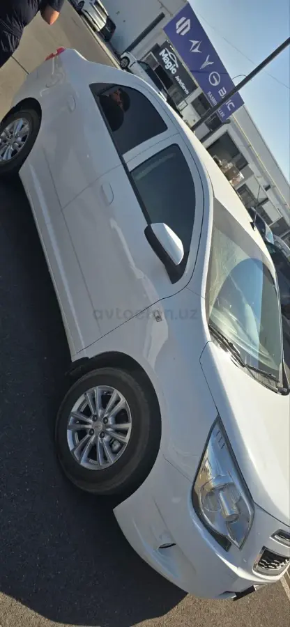 Chevrolet Cobalt,  4 позиция