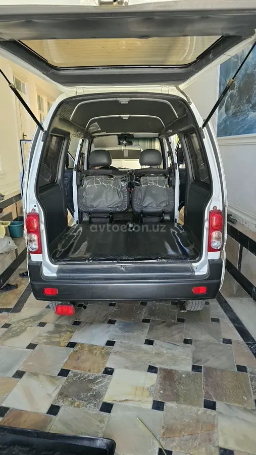 Chevrolet Damas