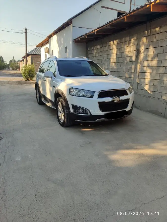 Chevrolet Captiva,  3 позиция