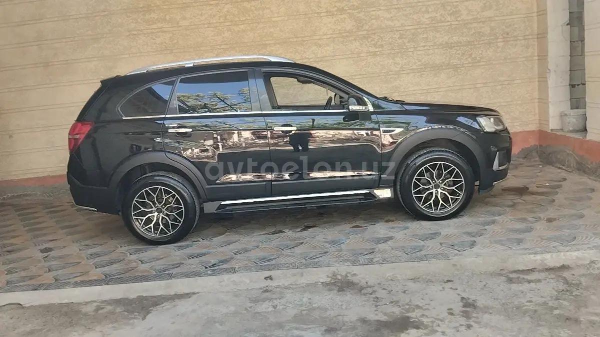 Chevrolet Captiva,  4 позиция