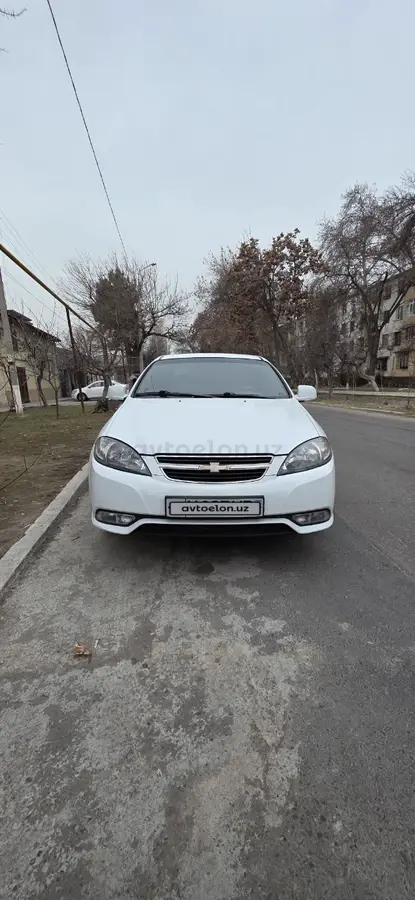 Chevrolet Gentra,  3 позиция