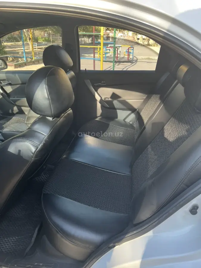 Chevrolet Nexia 3,  2 позиция
