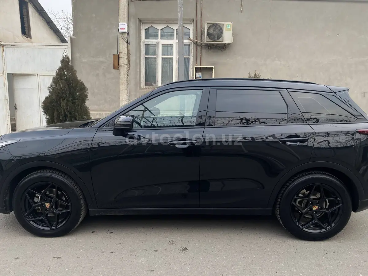 FAW Bestune T55