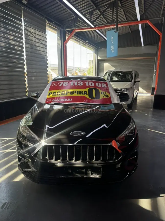 JAC J7