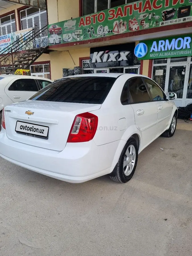 Chevrolet Gentra,  2 позиция