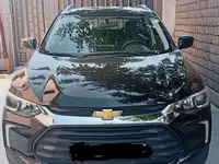 Черный Chevrolet Tracker 2 2023 года, КПП Автомат, в Ташкент за 15 500 y.e. id7358111
