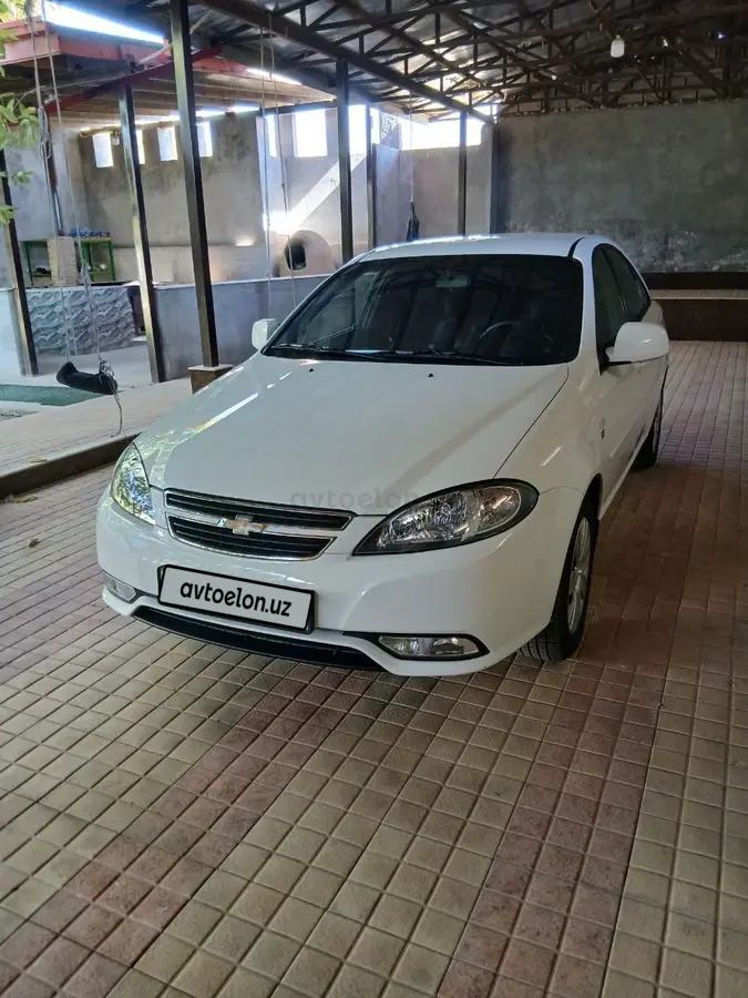 Chevrolet Gentra,  2 позиция