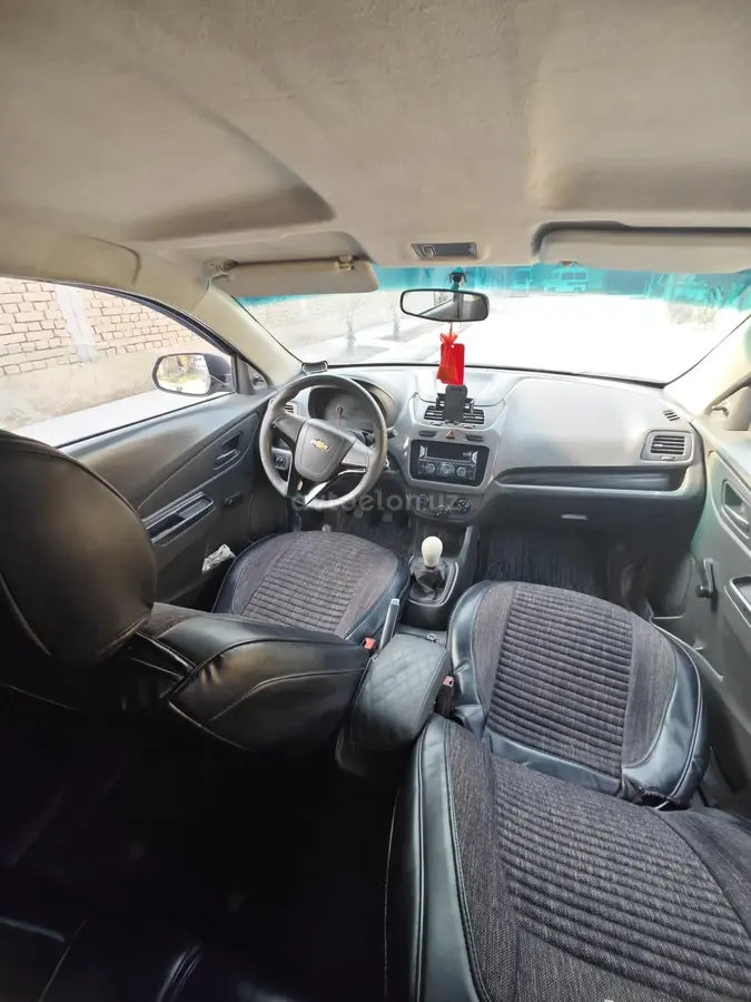Chevrolet Cobalt,  1 позиция