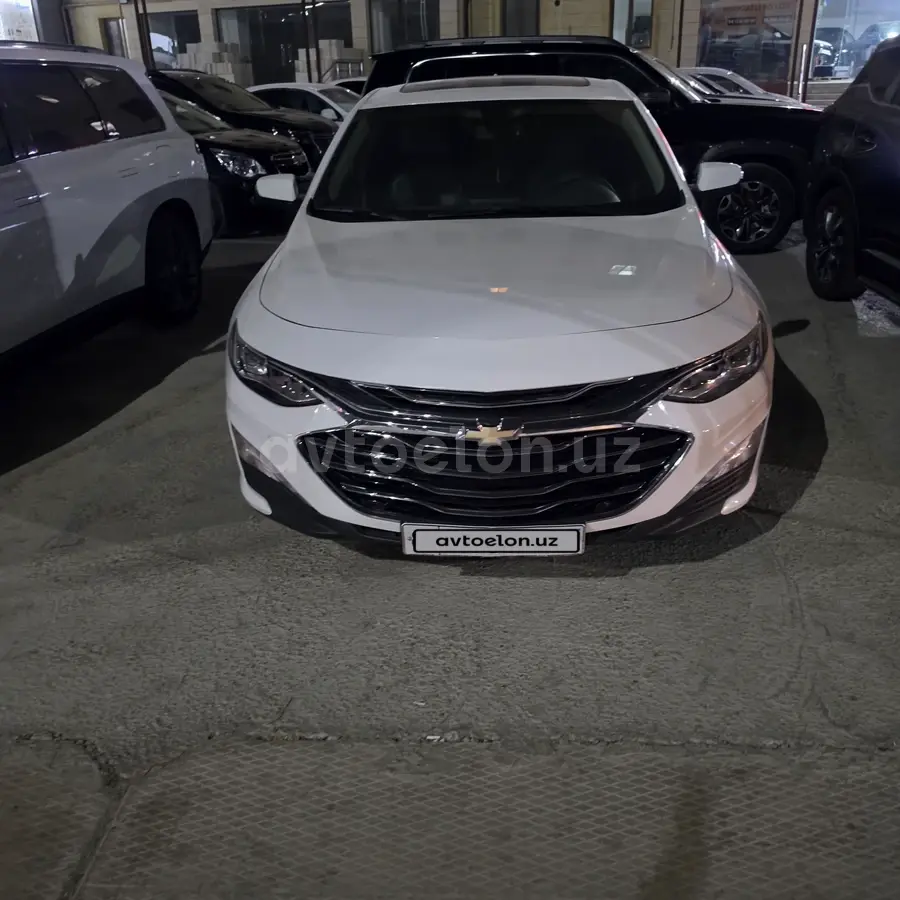 Chevrolet Malibu 2
