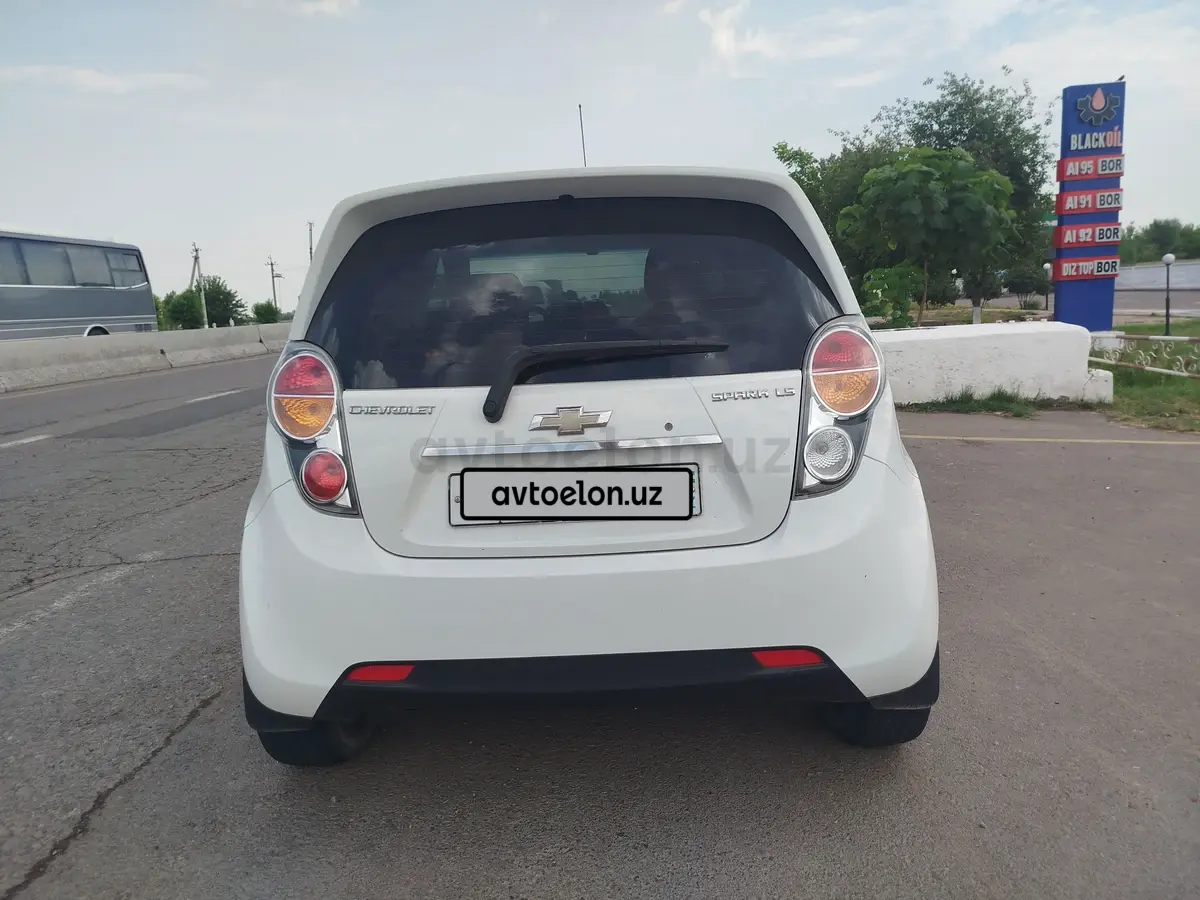Chevrolet Spark,  2 позиция