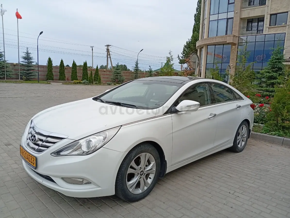 Hyundai Sonata