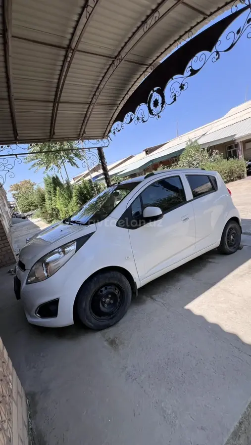 Chevrolet Spark,  2 позиция