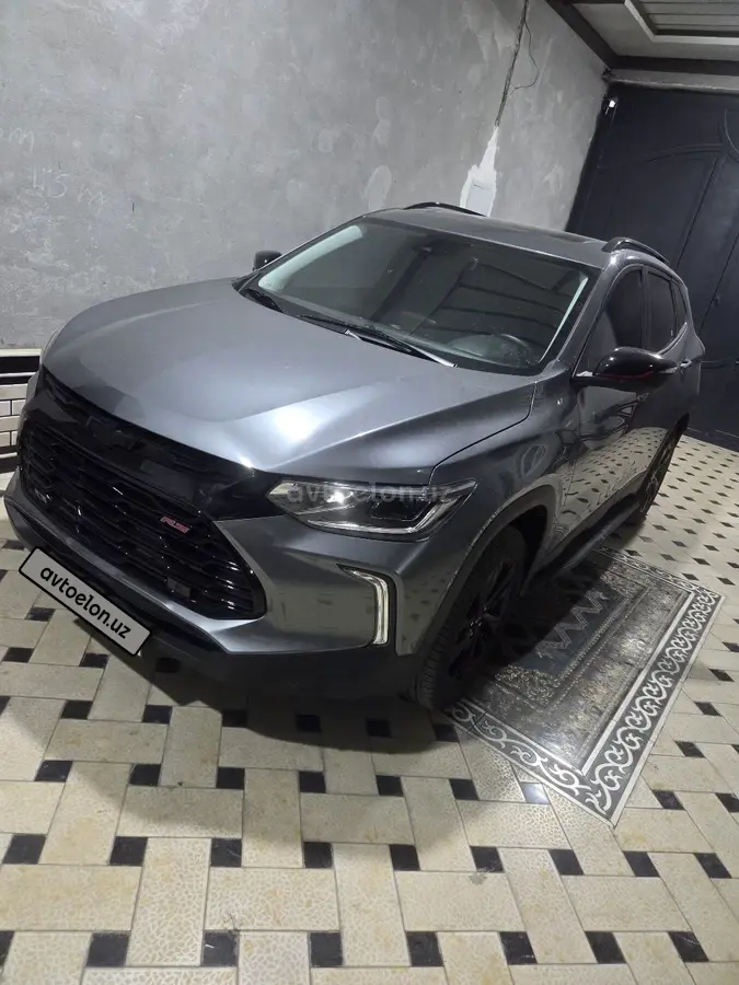 Chevrolet Tracker 2