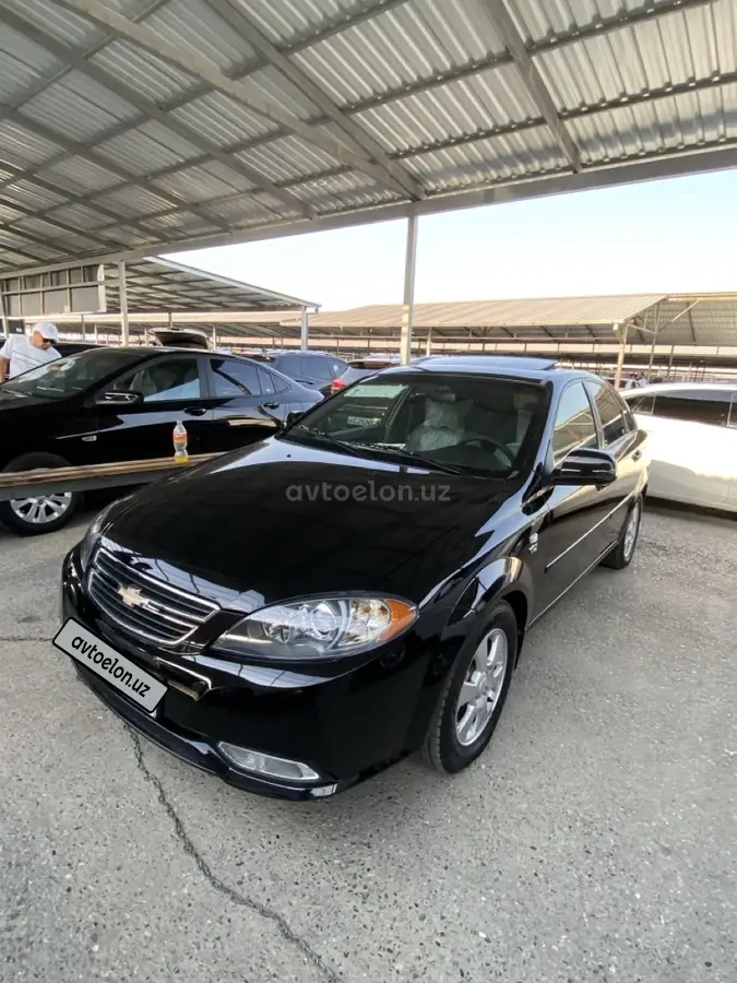 Chevrolet Gentra,  3 позиция