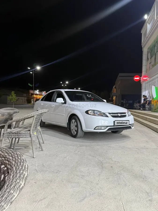 Chevrolet Gentra,  2 позиция