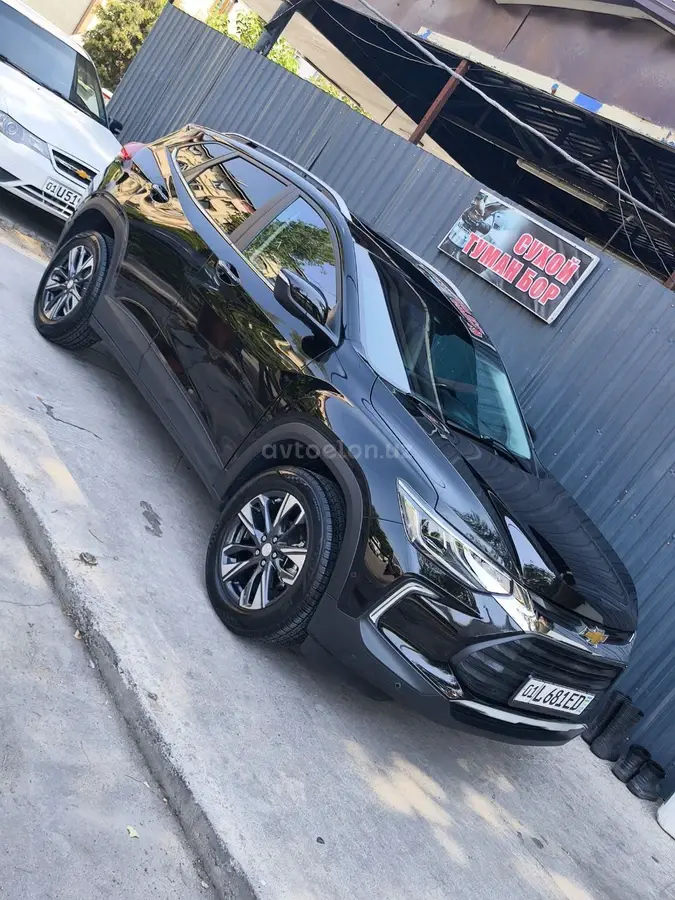 Chevrolet Tracker 2