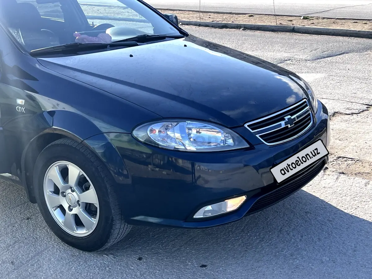 Chevrolet Lacetti,  3 позиция