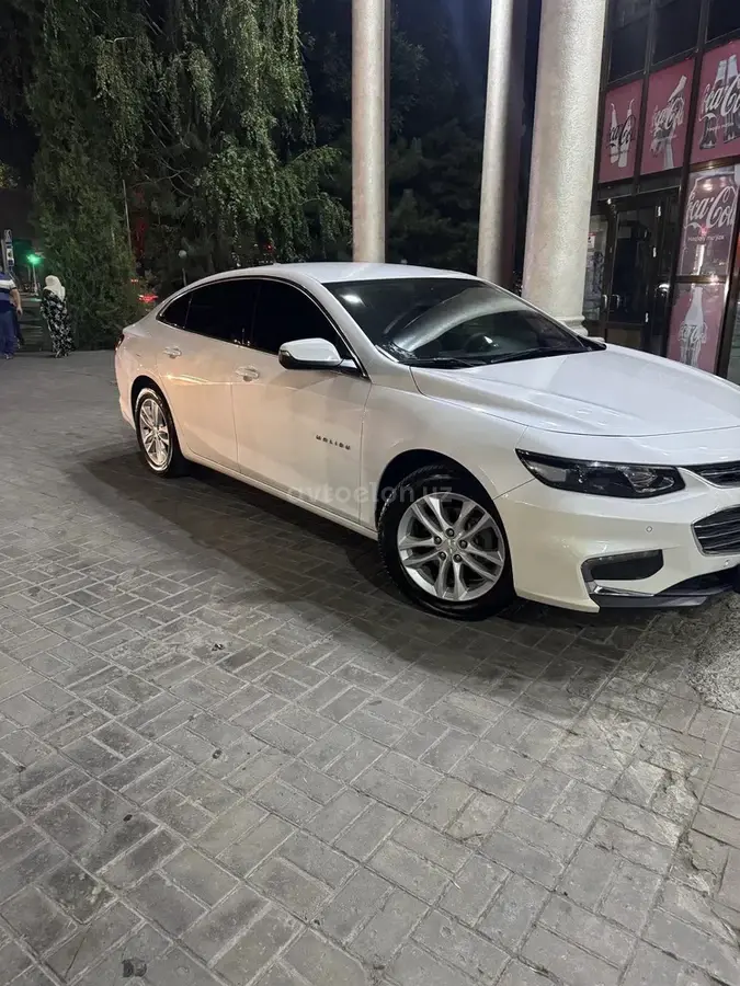 Chevrolet Malibu 2