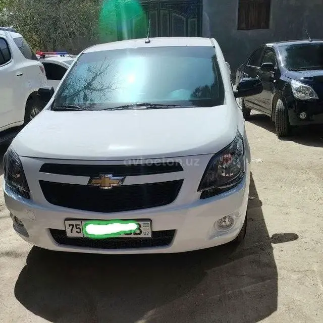 Chevrolet Cobalt,  4 позиция