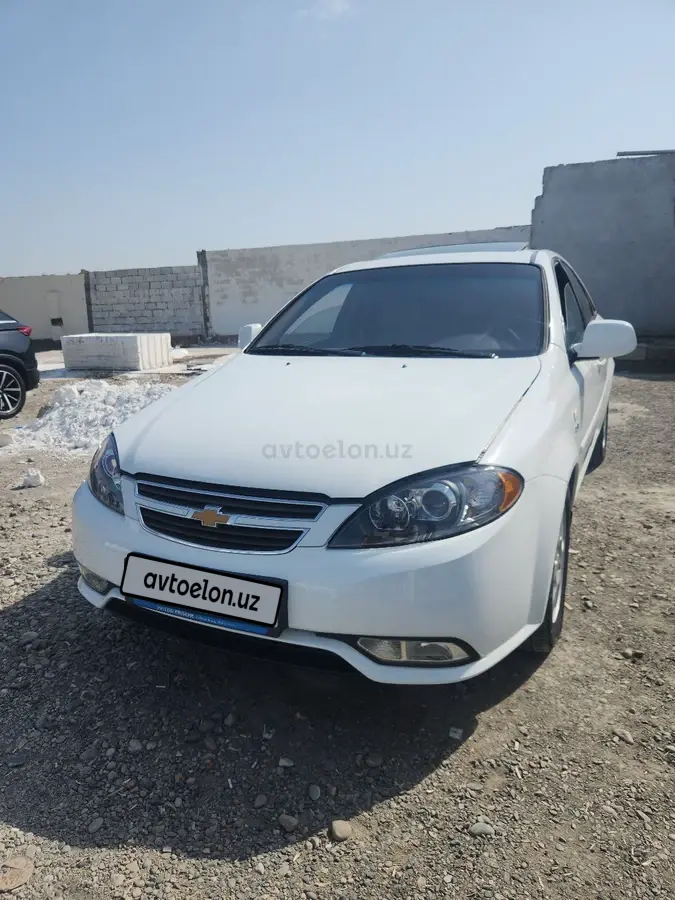 Chevrolet Gentra,  3 позиция