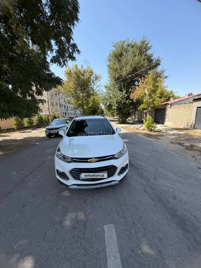 Chevrolet Tracker,  1 позиция