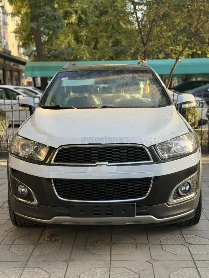 Chevrolet Captiva,  3 позиция