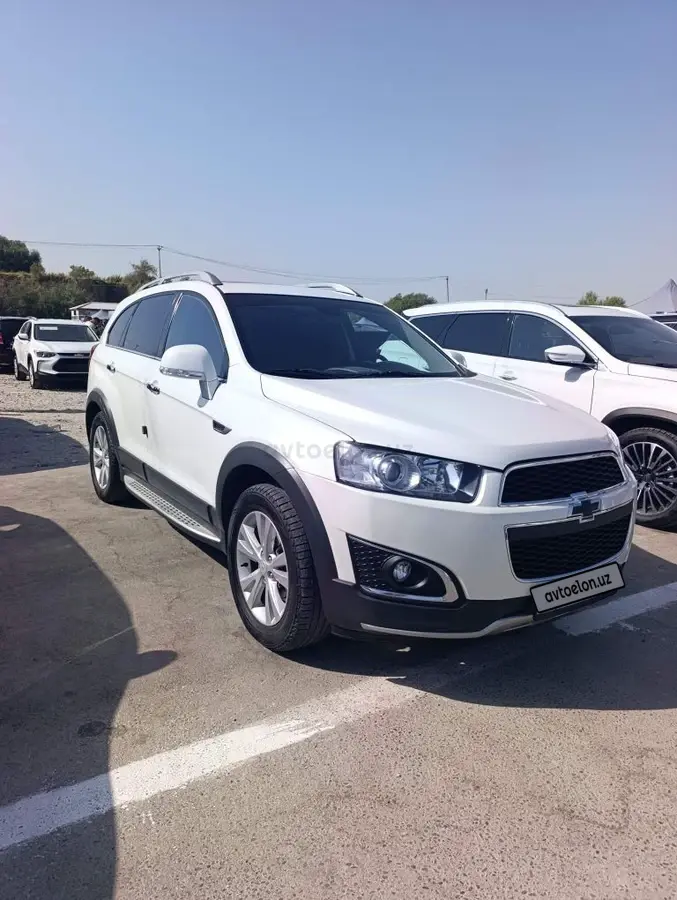 Chevrolet Captiva,  3 позиция