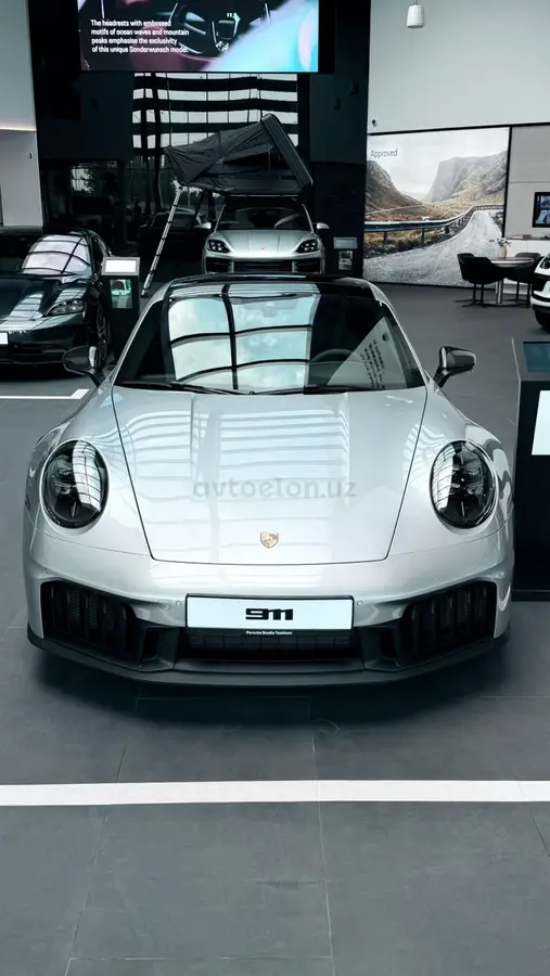 Porsche 911