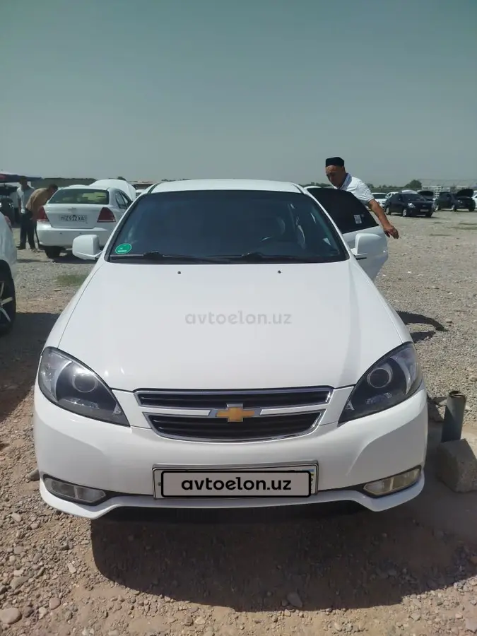 Chevrolet Gentra,  2 позиция