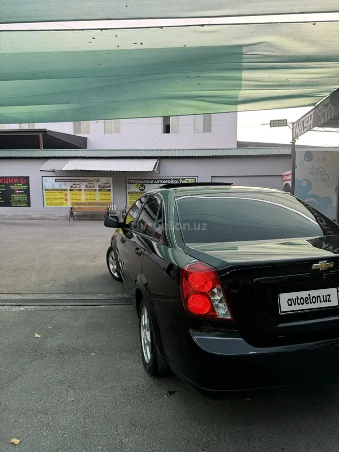 Chevrolet Gentra,  3 позиция