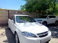 Белый Chevrolet Gentra, 3 позиция 2023 года, КПП Автомат, в Ташкент за 13 000 y.e. id7300792