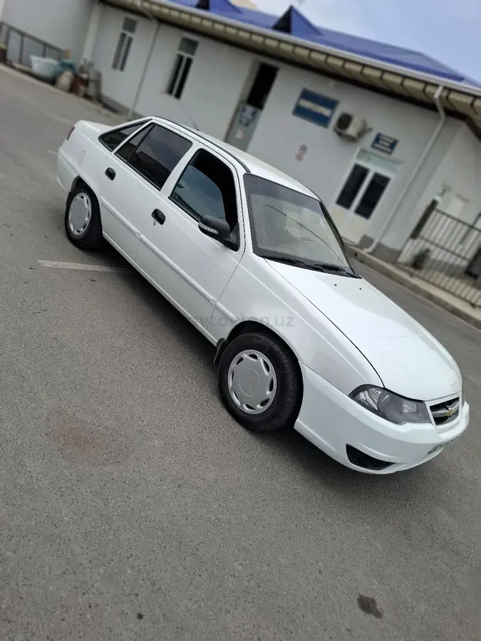 Chevrolet Nexia 2,  3 позиция DOHC