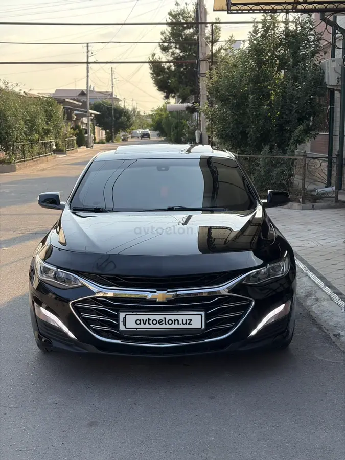Chevrolet Malibu 2