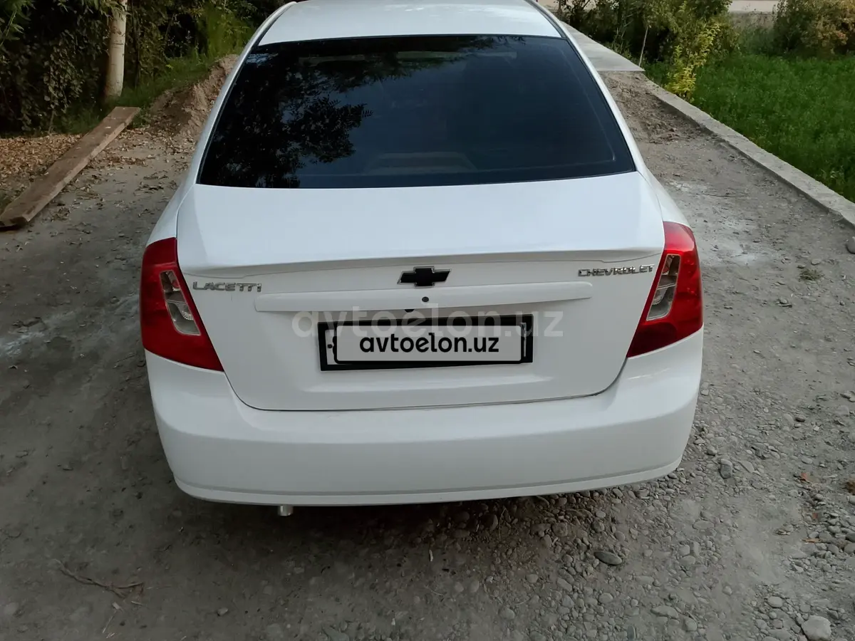 Chevrolet Lacetti,  2 позиция