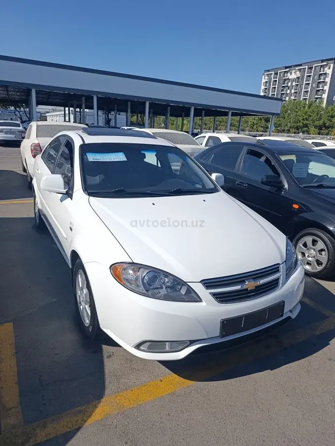 Chevrolet Gentra,  3 позиция
