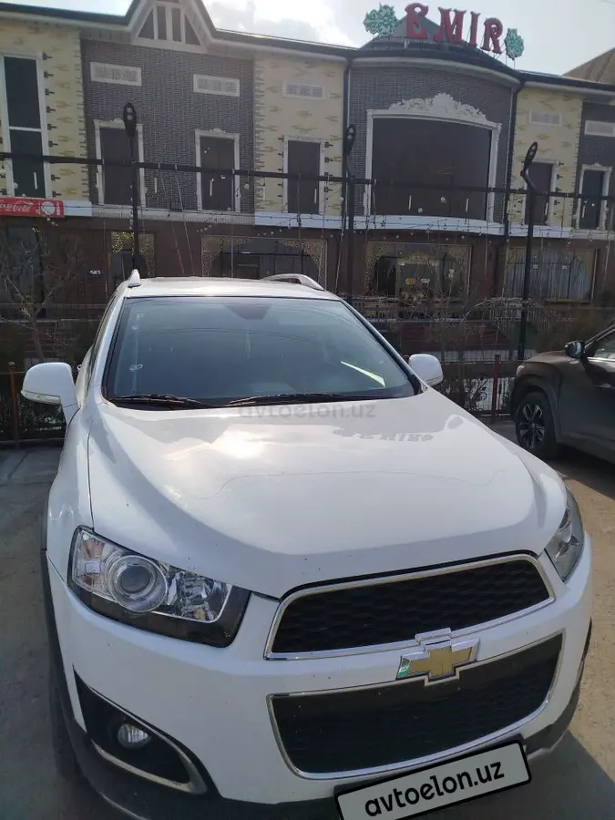 Chevrolet Captiva,  3 позиция