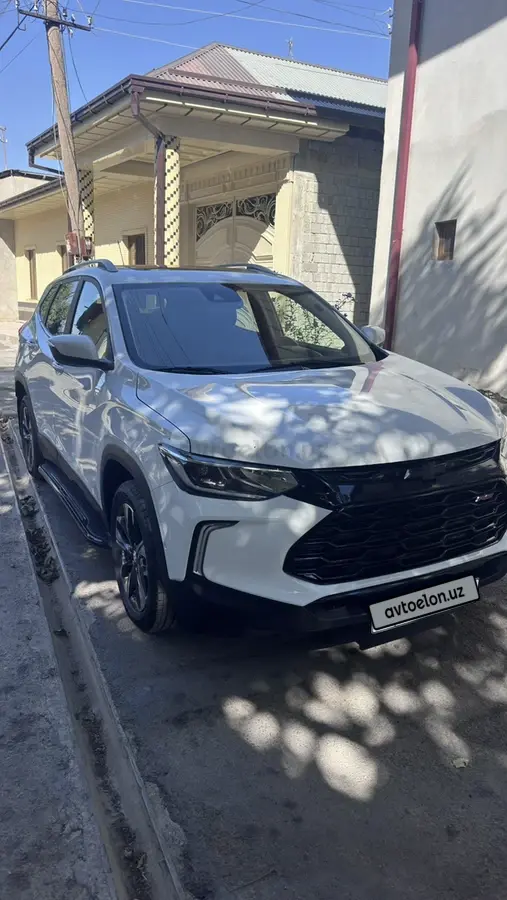 Chevrolet Tracker 2